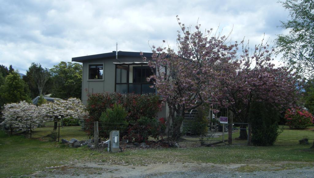 Glendale River View Manapouri Exterior photo